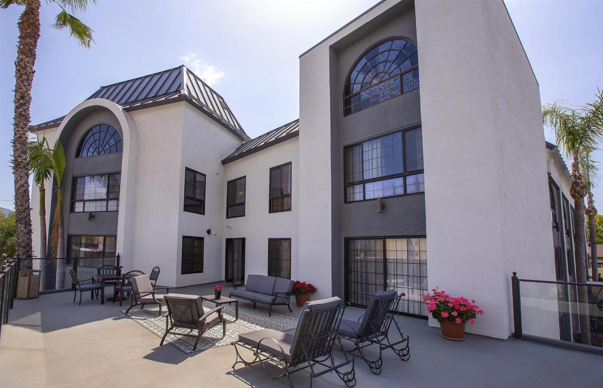 Coast Burbank Hotel Экстерьер фото