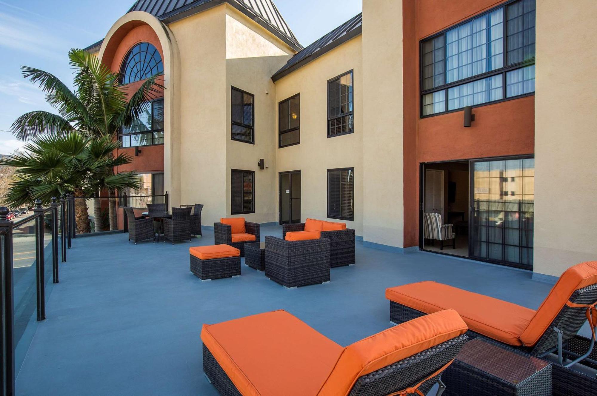 Coast Burbank Hotel Экстерьер фото